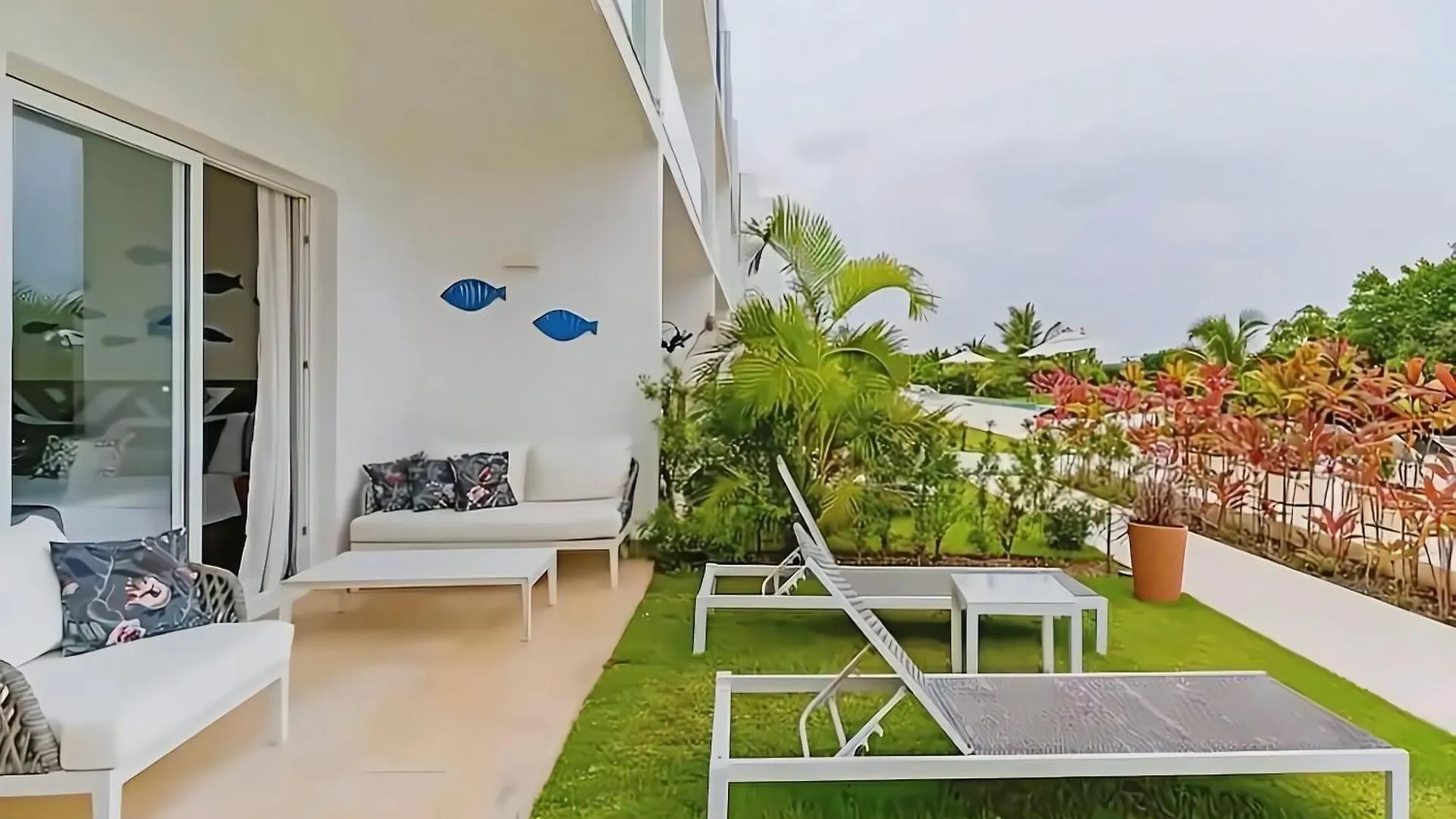 Cana Rock 108 Acceso Directo Piscina Punta Cana 0*,